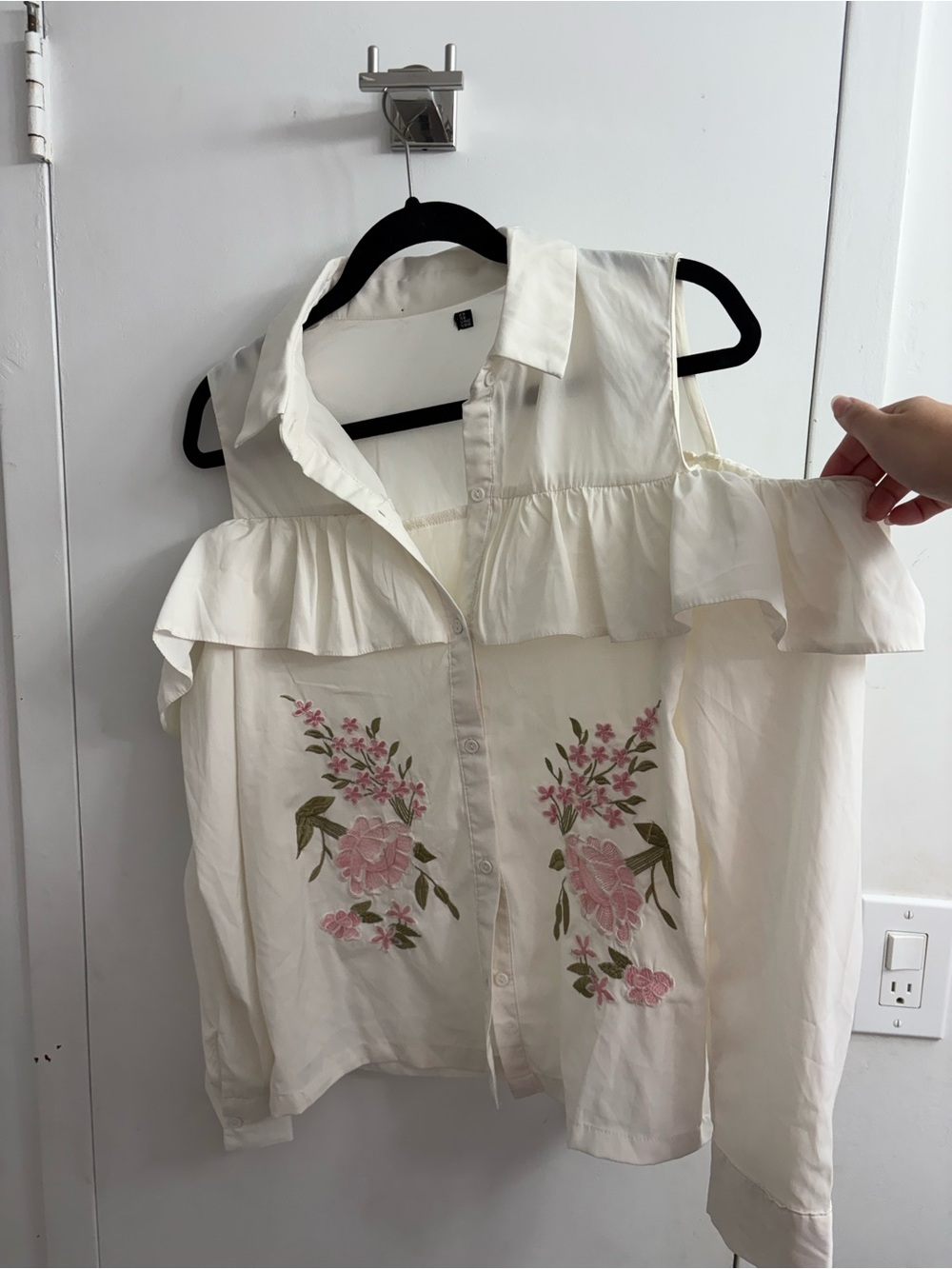 Boohoo Cream Cold-Shoulder Button-Up Top with Pink Floral Embroidery